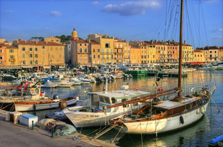 The Old Port in St Tropez (LA527