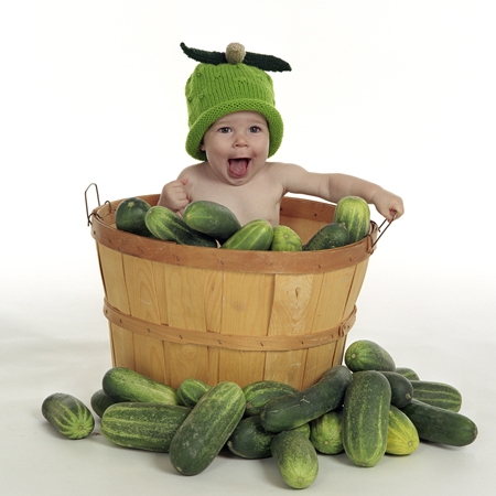 Baby in Veggie Basket MF4286