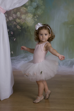 Little Ballerina on Stage MF5284