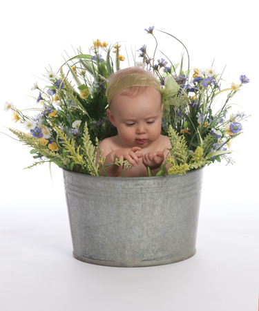 Baby in Flower Bucket MF 5595