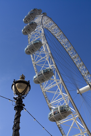 Ferris Wheel LDN117