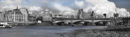 B & W Thames Landscape LDN140