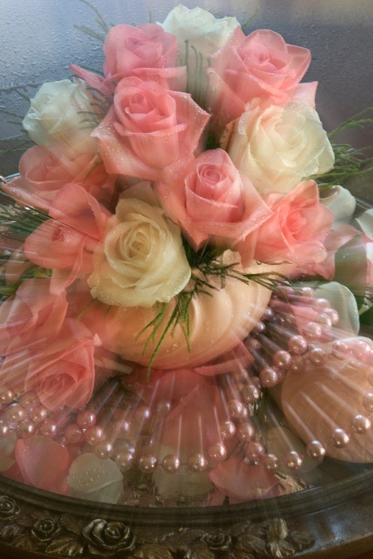 Pink and White Roses – Pearls