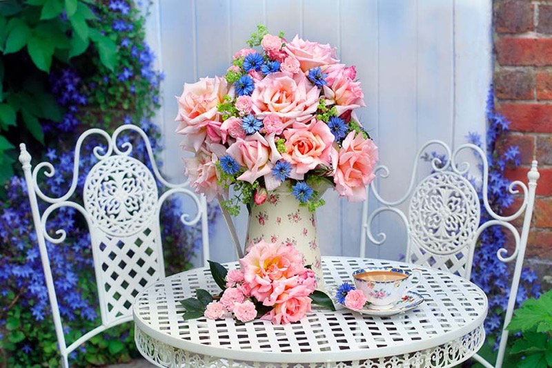 Flowers On Garden Table F1222