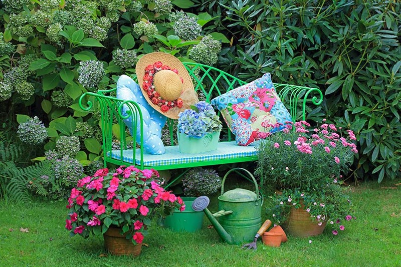 The Green Garden Bench G275